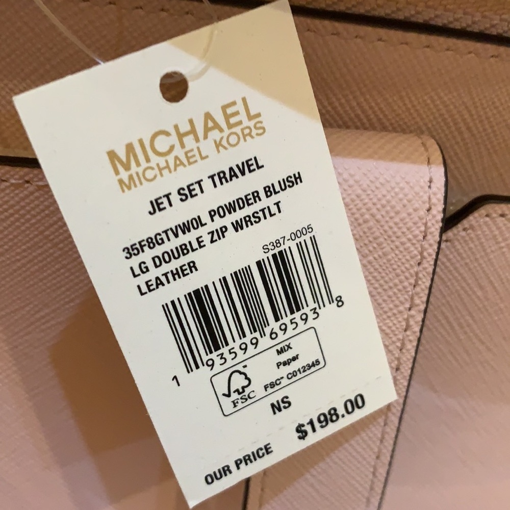MICHAEL KORS LG DOUBLE ZIP WRISTLET POWDER BLUSH - Picture 9 of 11